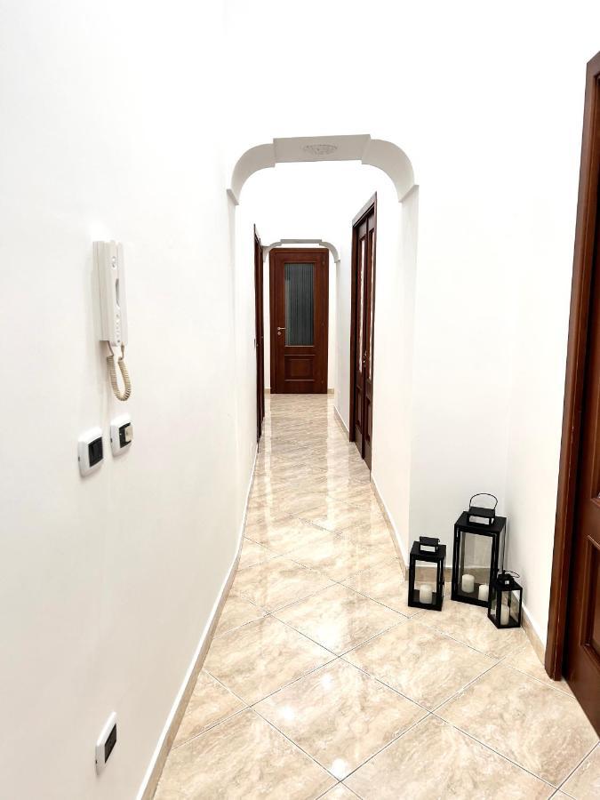 Casa Vacanze The Fortress Leilighet Napoli Eksteriør bilde
